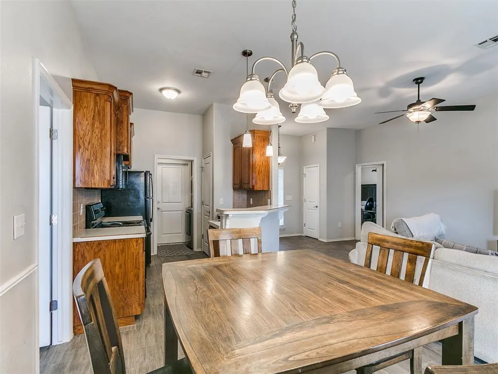 Photo 21 — 712 Wall Circle, Oklahoma City, OK 73160
