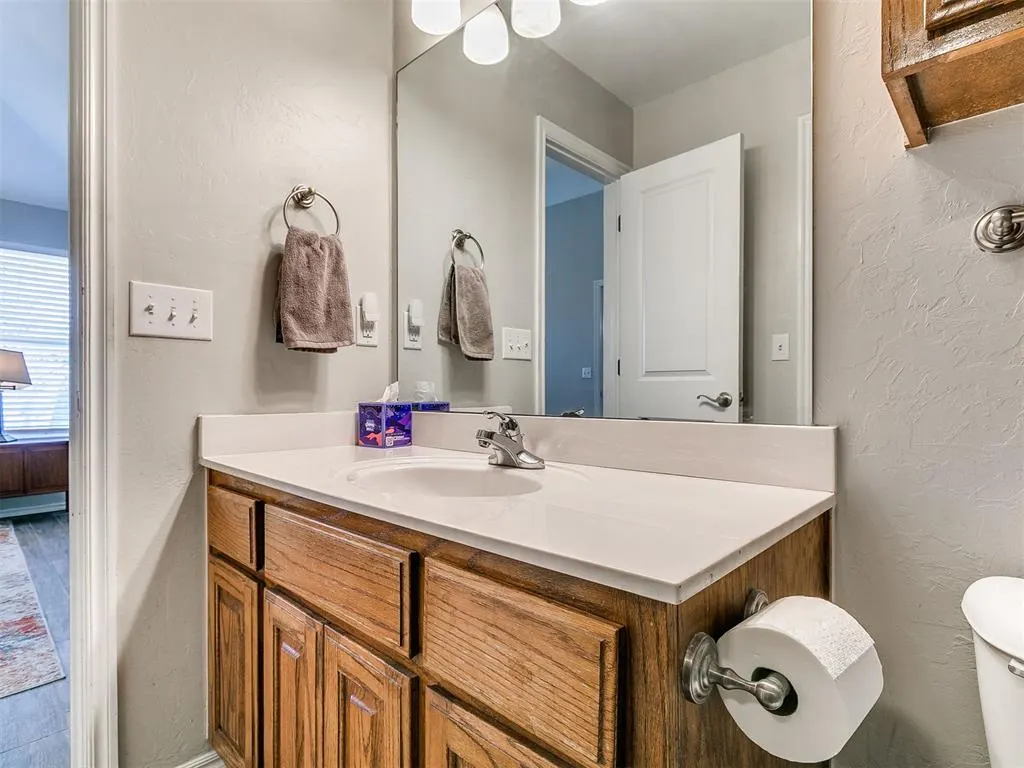 Photo 36 — 712 Wall Circle, Oklahoma City, OK 73160