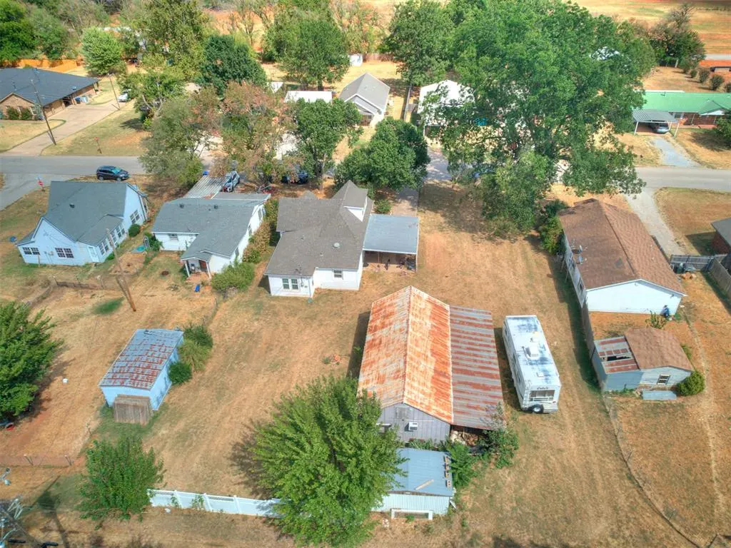 Photo 36 — 309 S Pybas Street, Washington, OK 73093