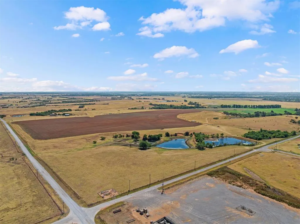 Front exterior — 3500 NE Hefner Road, El Reno, OK 73036