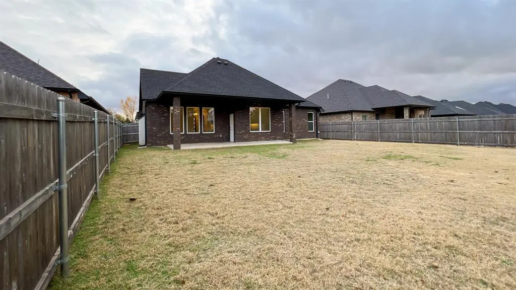 Photo 49 — 621 E Barajas Terrace, Mustang, OK 73064