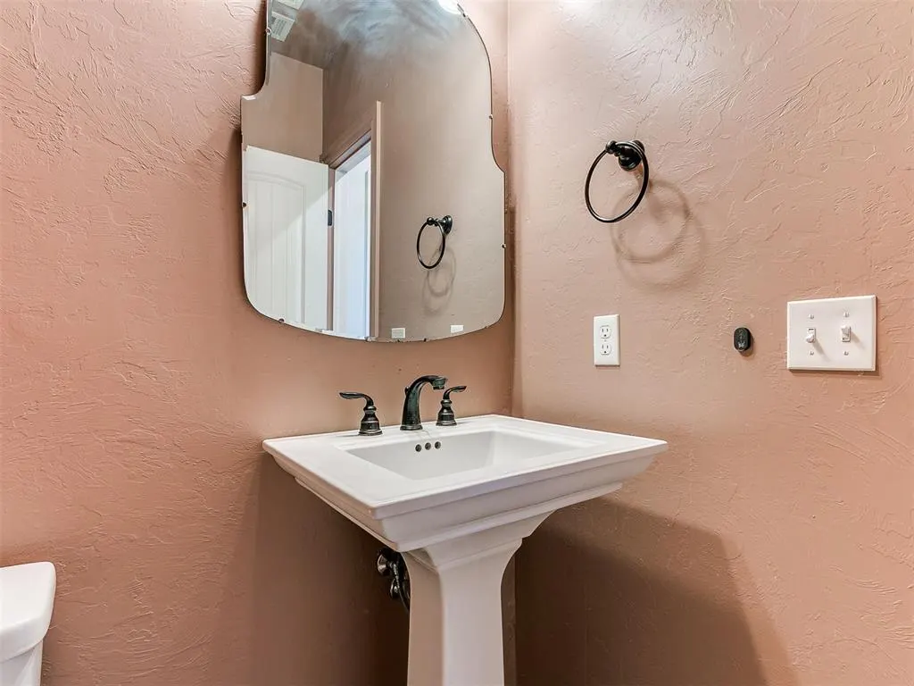 Photo 39 — 4804 SW 126th Street, Oklahoma City, OK 73173