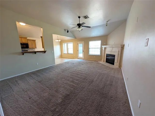 Photo 2 — 621 Apple Tree Lane, Moore, OK 73160