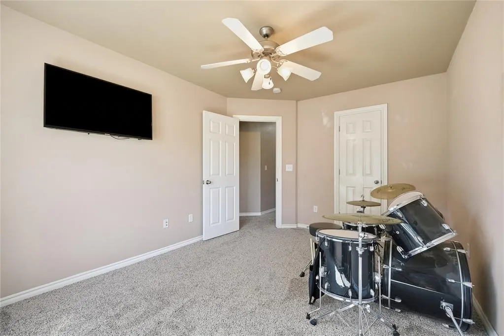 Photo 24 — 8133 Woodhue Drive, Oklahoma City, OK 73135