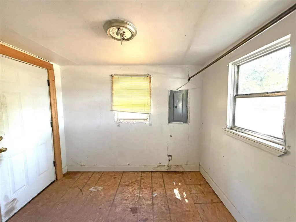 Photo 8 — 1707 E Park Place, Oklahoma City, OK 73117
