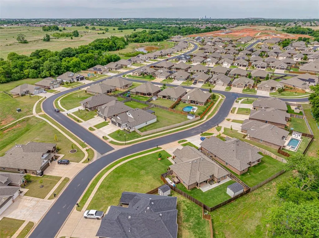 Photo 47 — 2416 Creek Side Circle, Oklahoma City, OK 73160
