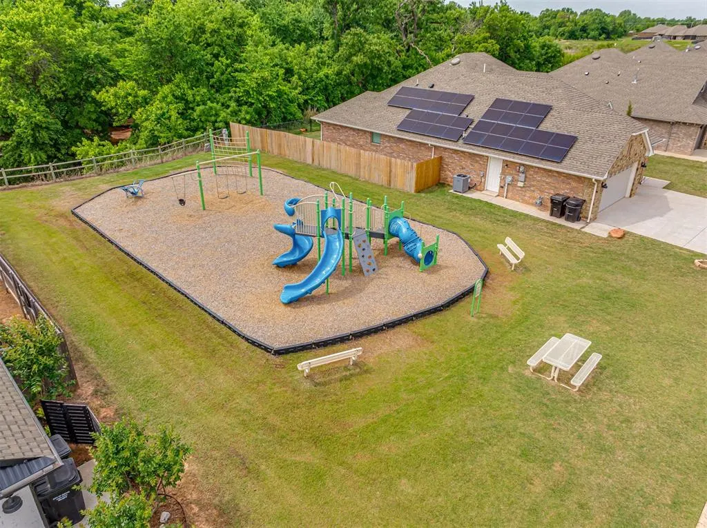 Photo 49 — 2416 Creek Side Circle, Oklahoma City, OK 73160