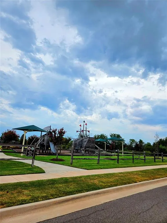 Photo 33 — 8617 Ricard Drive, Oklahoma City, OK 73135