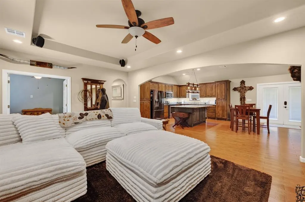 Photo 11 — 11170 Cindy Lane, Guthrie, OK 73044