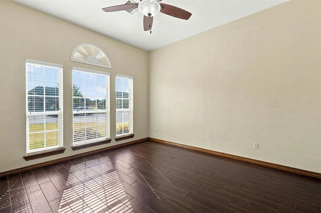 Photo 8 — 1607 SW Edward Circle, Lawton, OK 73505