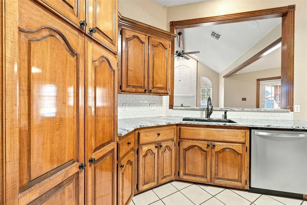 Photo 21 — 1607 SW Edward Circle, Lawton, OK 73505