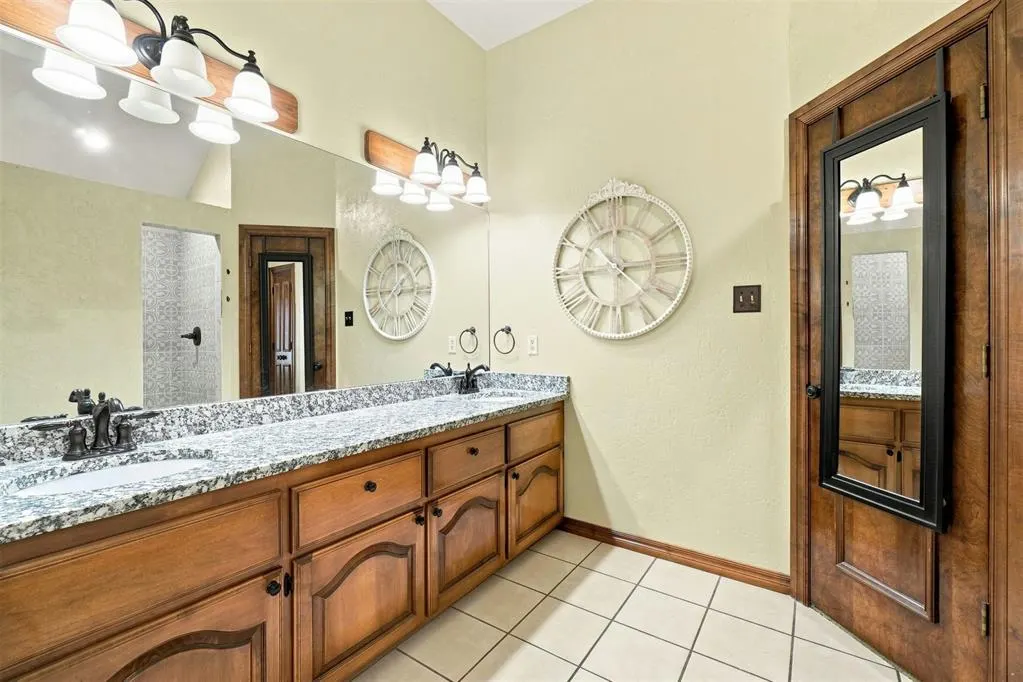 Photo 28 — 1607 SW Edward Circle, Lawton, OK 73505