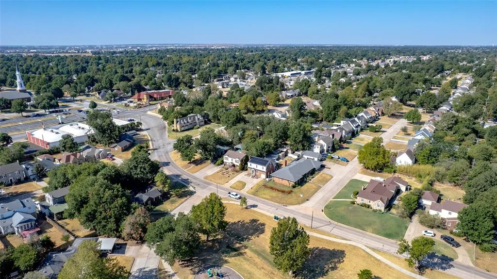 Photo 26 — 2515 N Drexel Boulevard, Oklahoma City, OK 73107
