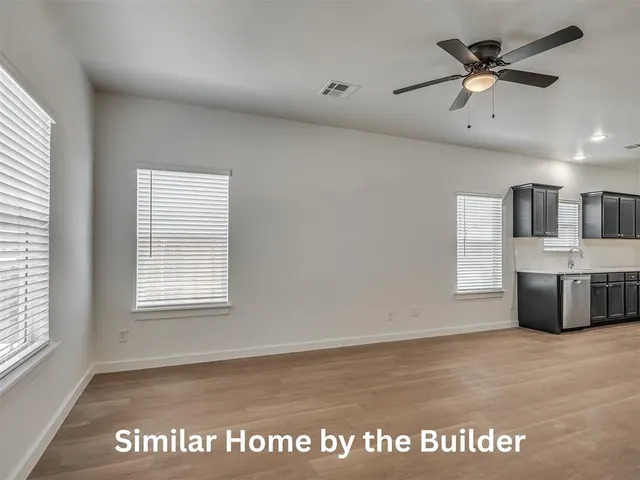 Photo 7 — 1713 SW 13th Street, Lawton, OK 73501
