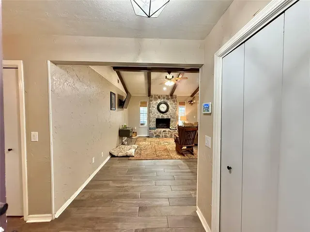 Photo 2 — 17 Oak Hill Road, Shawnee, OK 74804