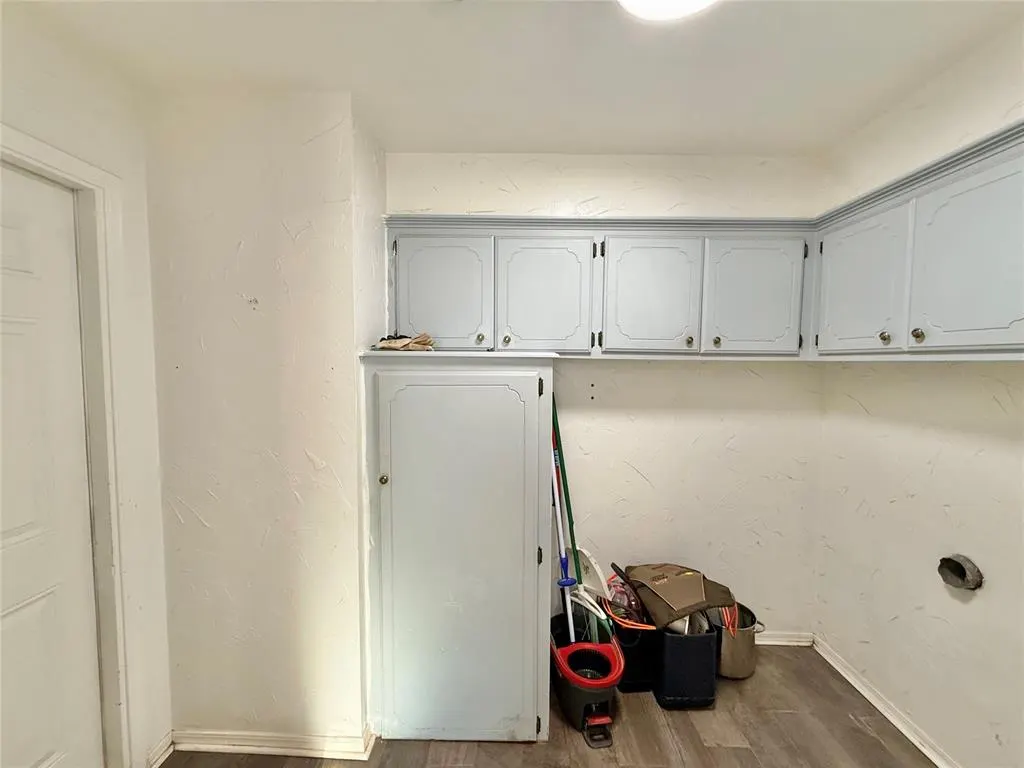 Photo 11 — 17 Oak Hill Road, Shawnee, OK 74804