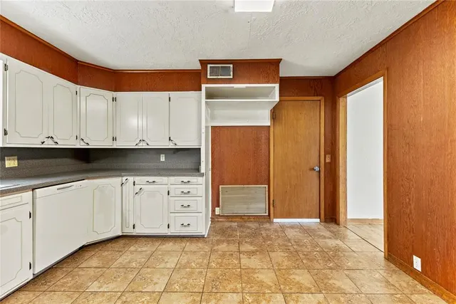 Photo 6 — 1009 N Illinois Street, Weatherford, OK 73096