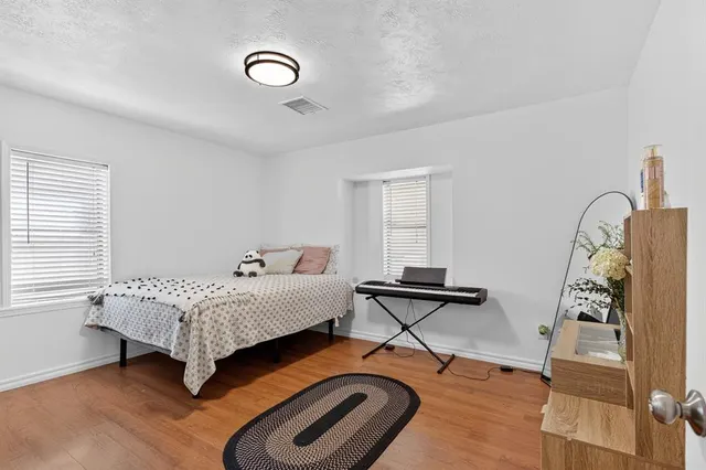 Photo 5 — 3939 NW 27th Street, Oklahoma City, OK 73107