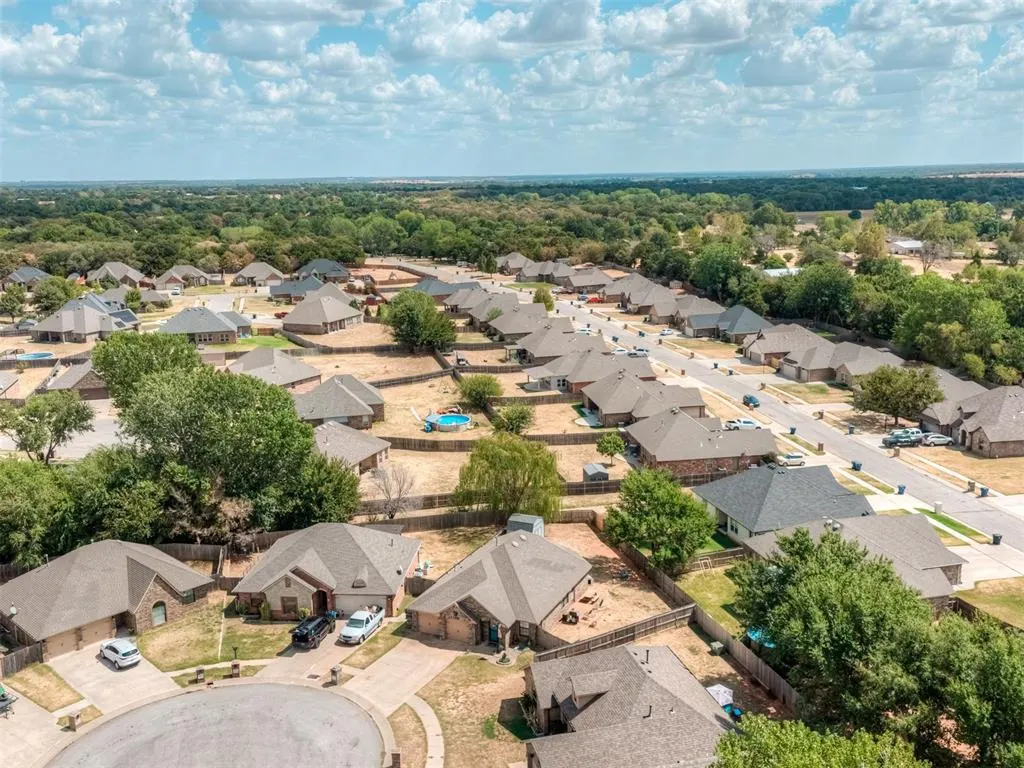 Photo 37 — 958 Cotswold Court, Blanchard, OK 73010