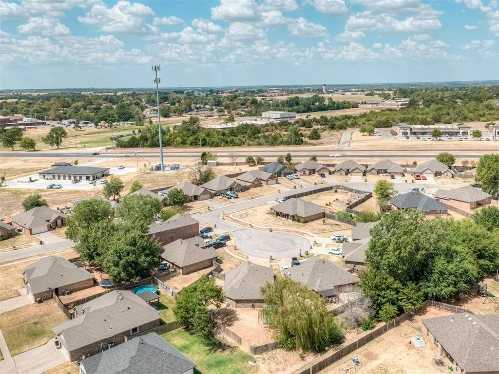 Photo 39 — 958 Cotswold Court, Blanchard, OK 73010