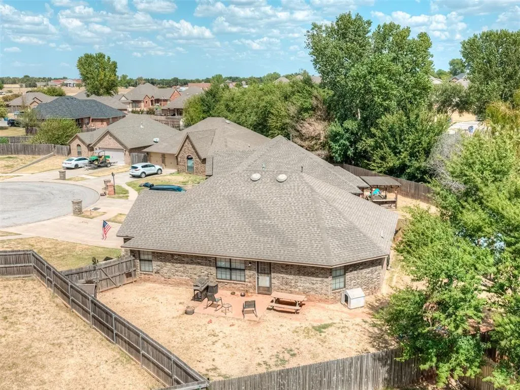 Photo 41 — 958 Cotswold Court, Blanchard, OK 73010