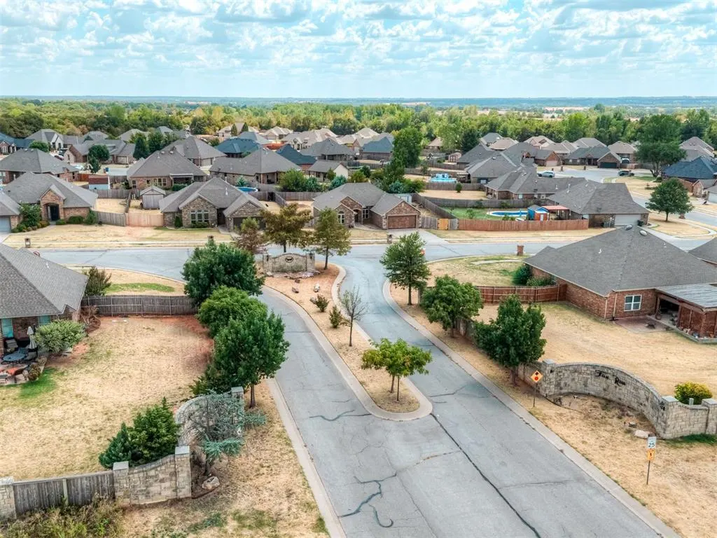 Photo 45 — 958 Cotswold Court, Blanchard, OK 73010