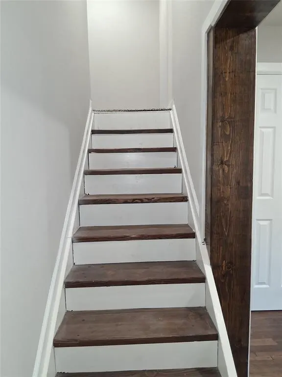 Photo 9 — 6121 W 40th Street, Tulsa, OK 74107