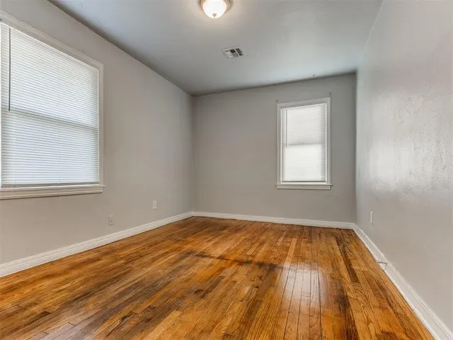 Photo 5 — 3028 SW 26th Street, Oklahoma City, OK 73108