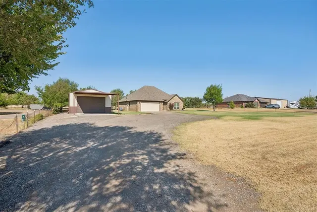 Photo 5 — 1380 County Street 2965 Street, Blanchard, OK 73010