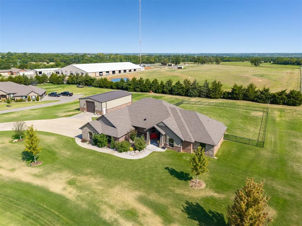 Photo 3 — 7135 Buck Drive, Tuttle, OK 73089