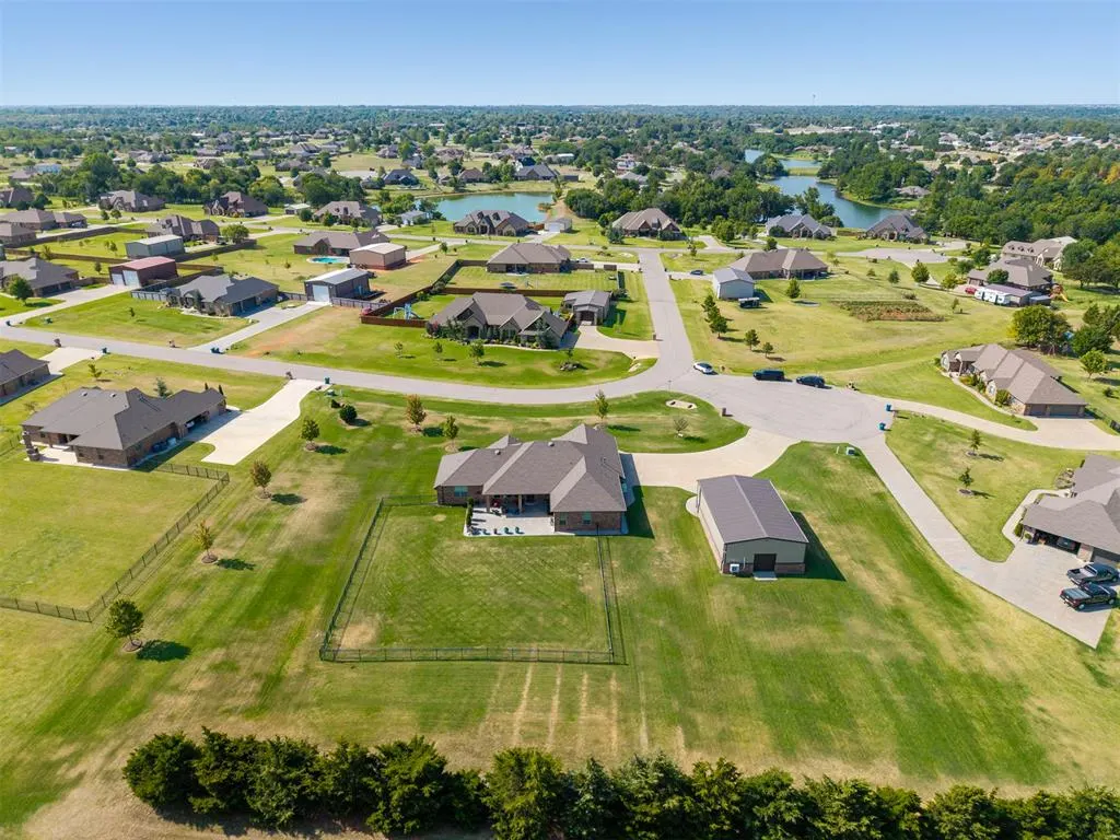 Photo 11 — 7135 Buck Drive, Tuttle, OK 73089