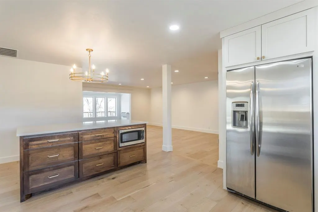 Photo 9 — 2717 S Berry Road, Norman, OK 73072