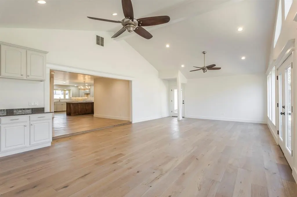 Photo 19 — 2717 S Berry Road, Norman, OK 73072