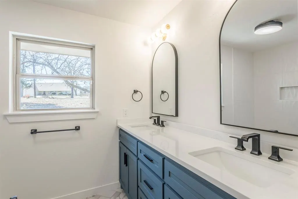 Photo 29 — 2717 S Berry Road, Norman, OK 73072