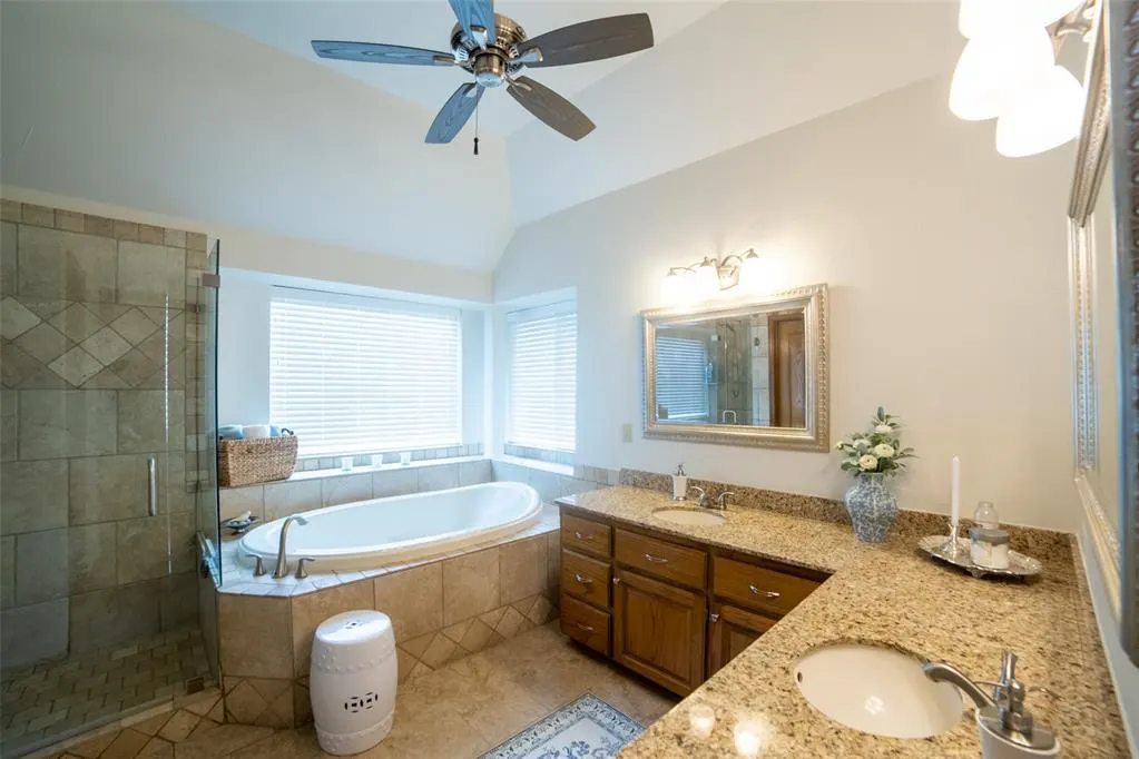 Photo 17 — 304 Timberdale Terrace, Edmond, OK 73034