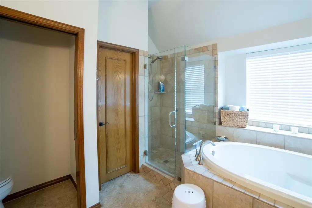Photo 18 — 304 Timberdale Terrace, Edmond, OK 73034
