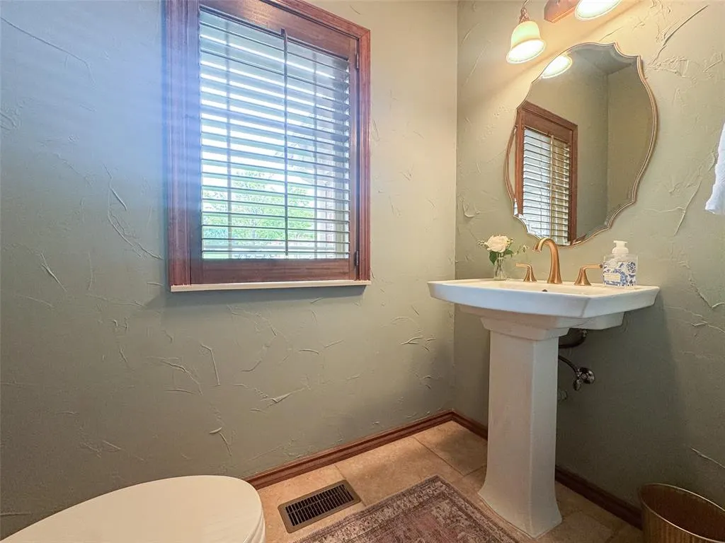 Photo 25 — 304 Timberdale Terrace, Edmond, OK 73034