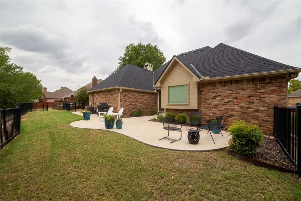 Photo 28 — 304 Timberdale Terrace, Edmond, OK 73034