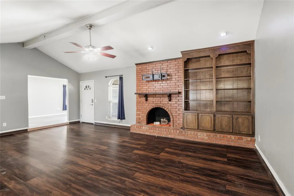 Photo 6 — 1821 W Cedar Ridge Drive, Mustang, OK 73064