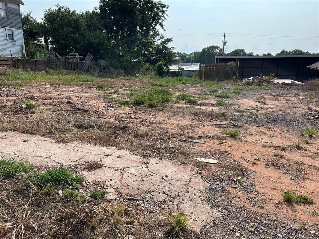 Front exterior — 109 S Ash Street, Luther, OK 73054
