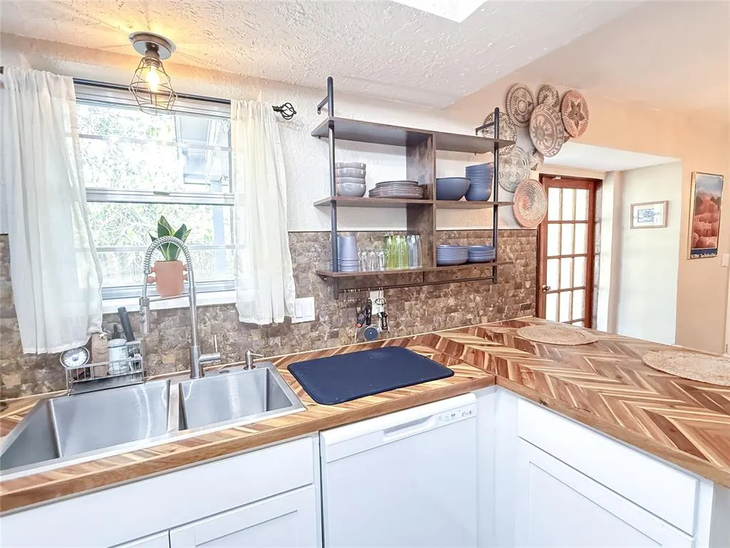 Photo 25 — 2112 Oakvista Circle, Norman, OK 73071