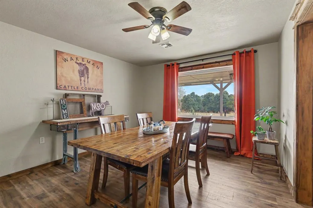 Photo 7 — 780 Pinewood Lane, Blanchard, OK 73010