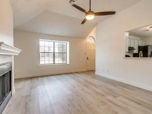 Photo 7 — 3209 Bismarc Lane, Norman, OK 73072