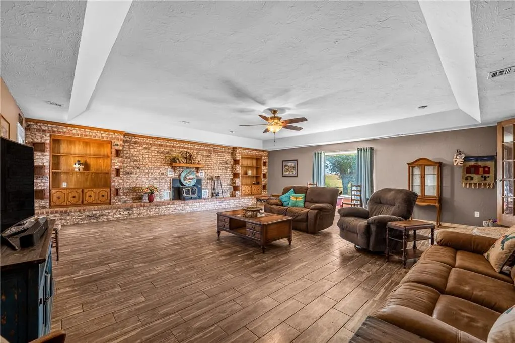 Photo 3 — 30110 County Road 1240 Road, Pocasset, OK 73079