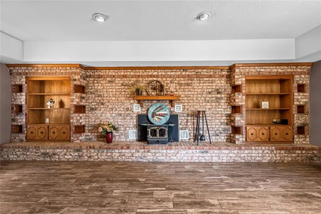 Photo 10 — 30110 County Road 1240 Road, Pocasset, OK 73079