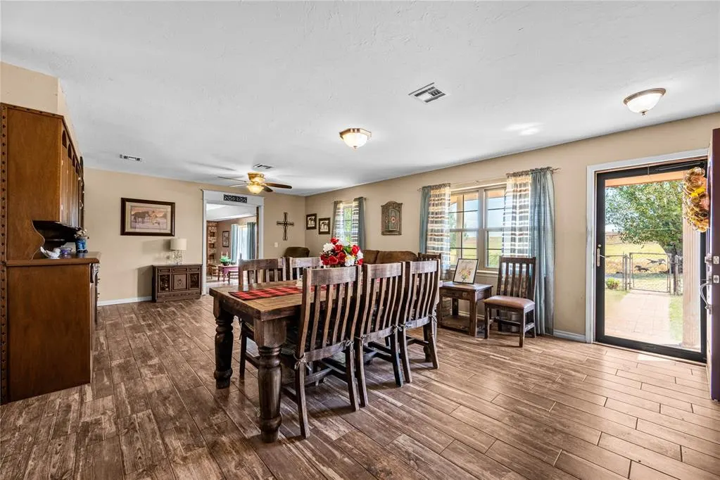 Photo 12 — 30110 County Road 1240 Road, Pocasset, OK 73079