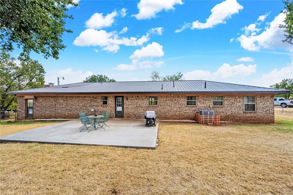 Photo 26 — 30110 County Road 1240 Road, Pocasset, OK 73079