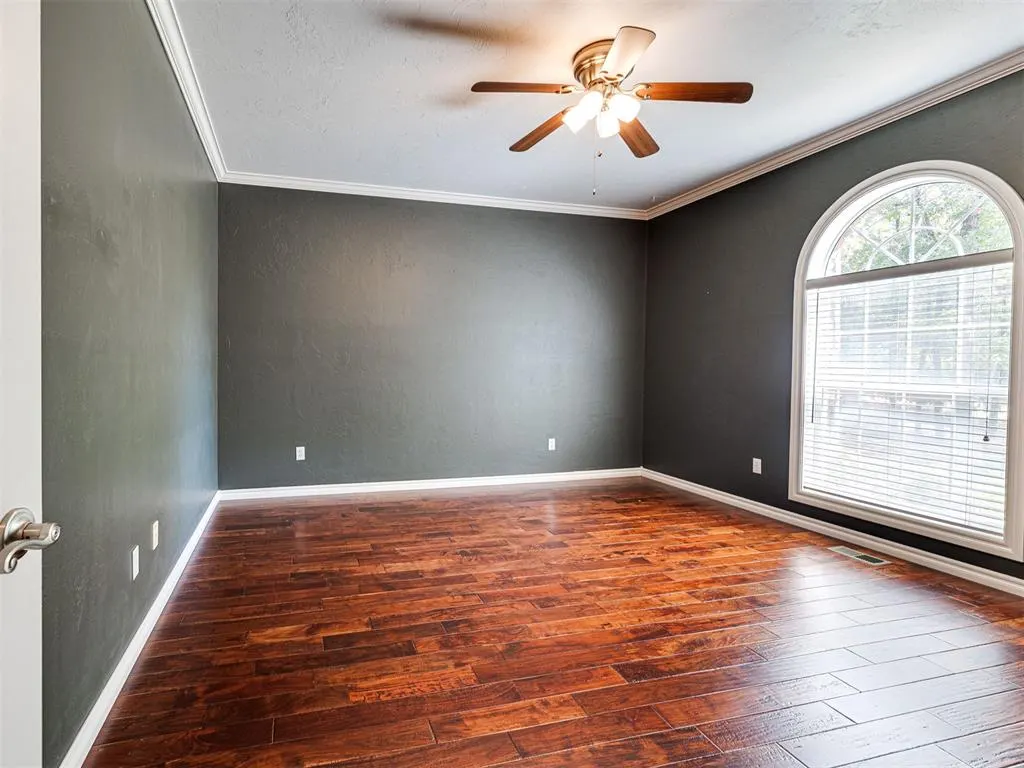 Photo 28 — 8925 Oakmont Drive, Oklahoma City, OK 73131