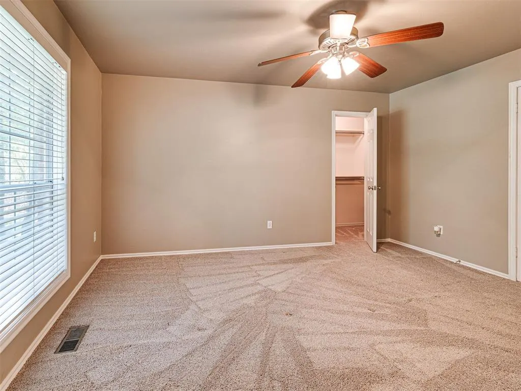 Photo 34 — 8925 Oakmont Drive, Oklahoma City, OK 73131