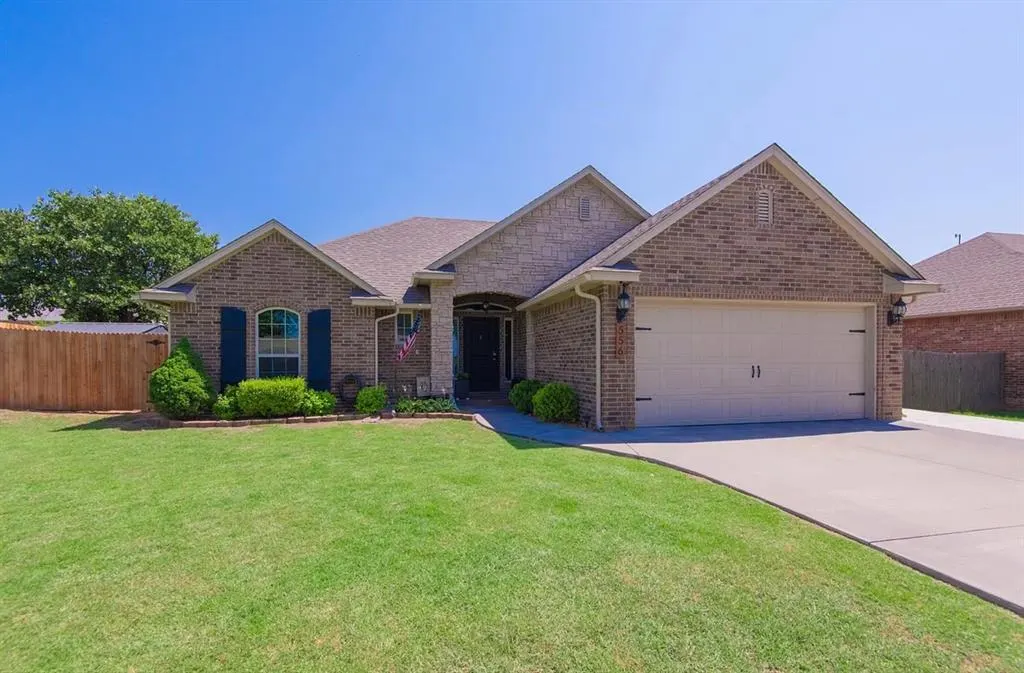 Front exterior — 556 Montana Street, Jones, OK 73049